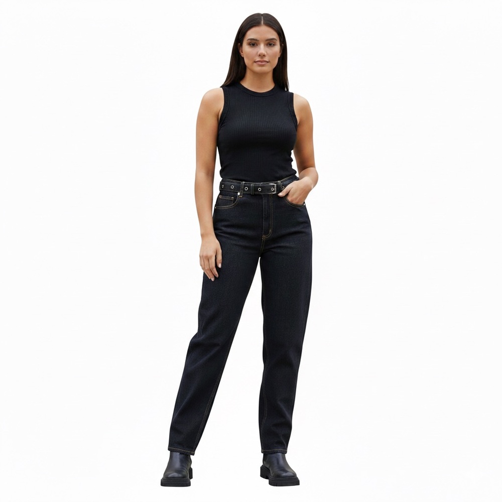 Urban Outfitters BDG High Rise Mom Jeans Belted Dark Rinse Blue 28
